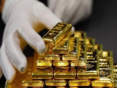 Giá vàng hôm nay 1/4: Tăng mạnh khi ngân hàng Nga bán vàng