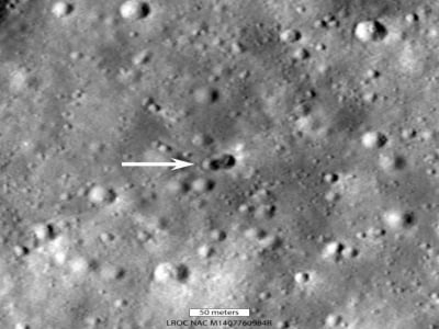 NASA chụp được Mặt Trăng "thủng lỗ": Nghi do tên lửa Trung Quốc