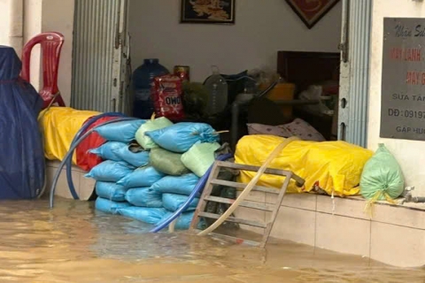 ĐBSCL triều cường vượt báo động 3 nửa mét, còn kéo dài đến bao giờ?