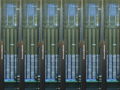 Tại sao 'gã khổng lồ' công nghệ IBM lại lưu trữ dữ liệu ở băng từ kiểu cũ?