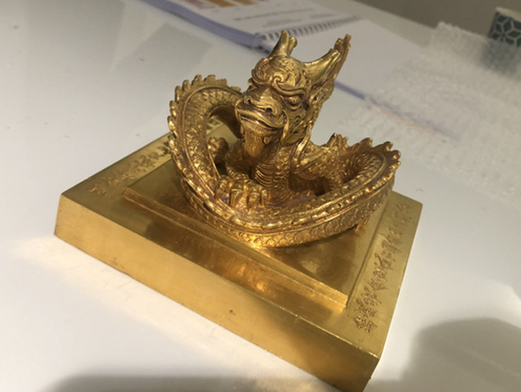 Nhà sưu tập tư nhân ở Bắc Ninh mua ấn vàng Hoàng đế chi bảo với giá hơn 6,1 triệu euro