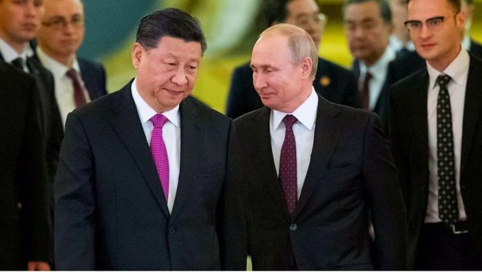 Chủ tịch Trung Quốc Tập Cận Bình lên đường thăm Nga với sứ mệnh 'hòa bình'
