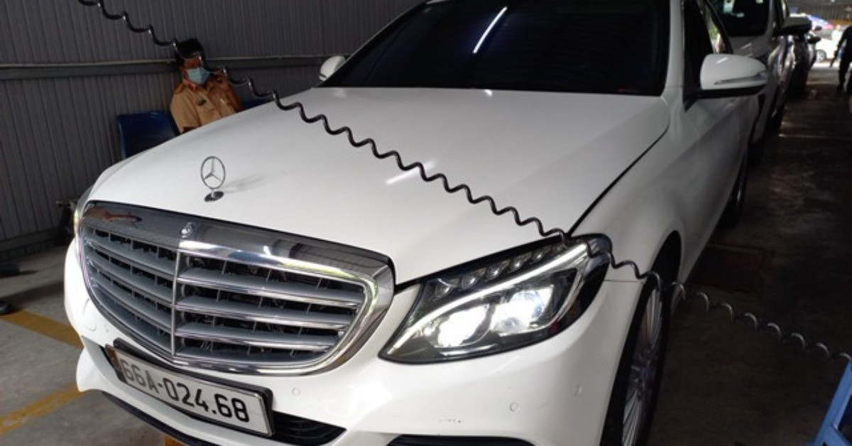 Lý do đăng kiểm viên 'đánh rớt oan' xe Mercedes nguyên bản