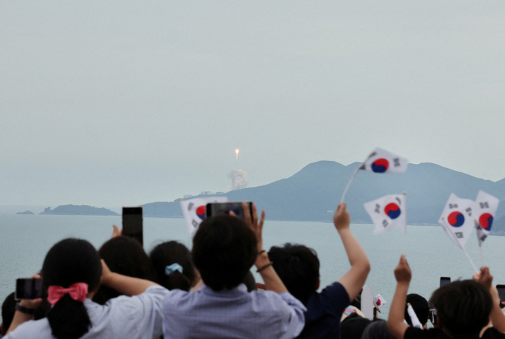 Hàn Quốc gia nhập câu lạc bộ tên lửa vũ trụ
