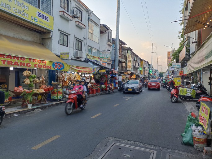 TP HCM: Nhiều băn khoăn khi triển khai phố ẩm thực đường Nguyễn Thượng Hiền