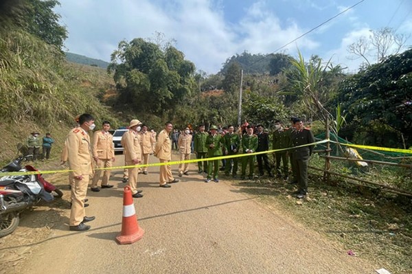 Vụ xe khách đi ăn cưới gặp tai nạn ở Sơn La: 4 nạn nhân tử vong